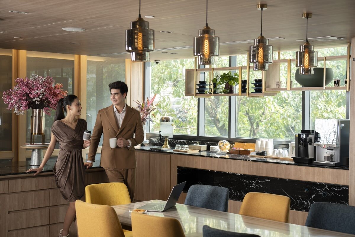 Experience The Den at Staybridge Suites Bangkok Thonglor, a 24/7 space where you can work, unwind, and socialize